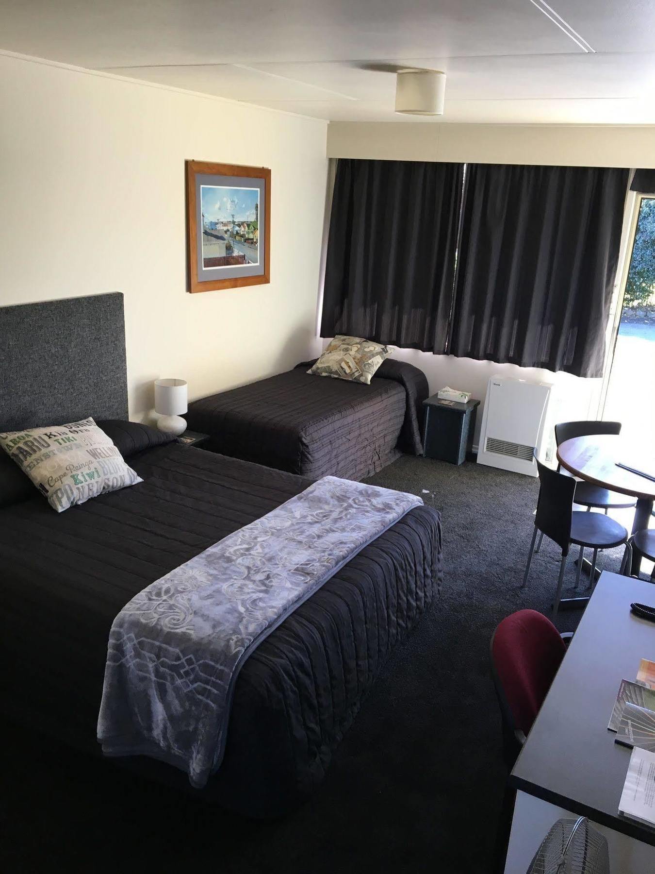 Mount View Motel Hawera Exterior photo