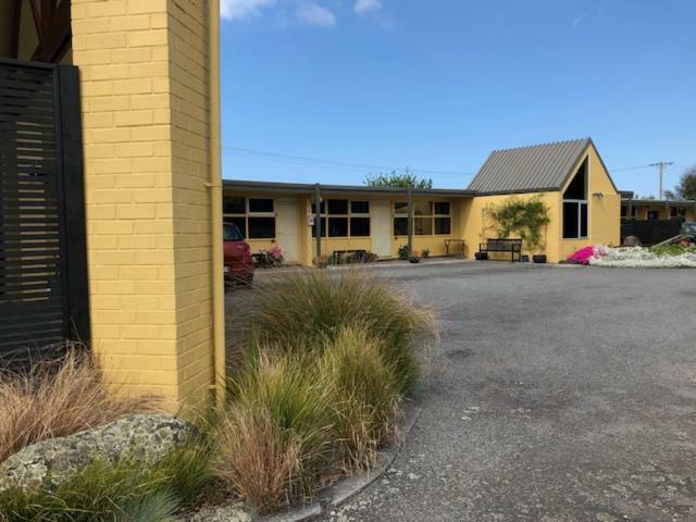 Mount View Motel Hawera Exterior photo